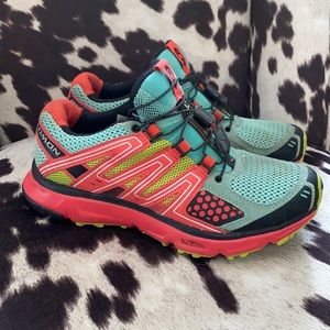 Salomon Sneakers